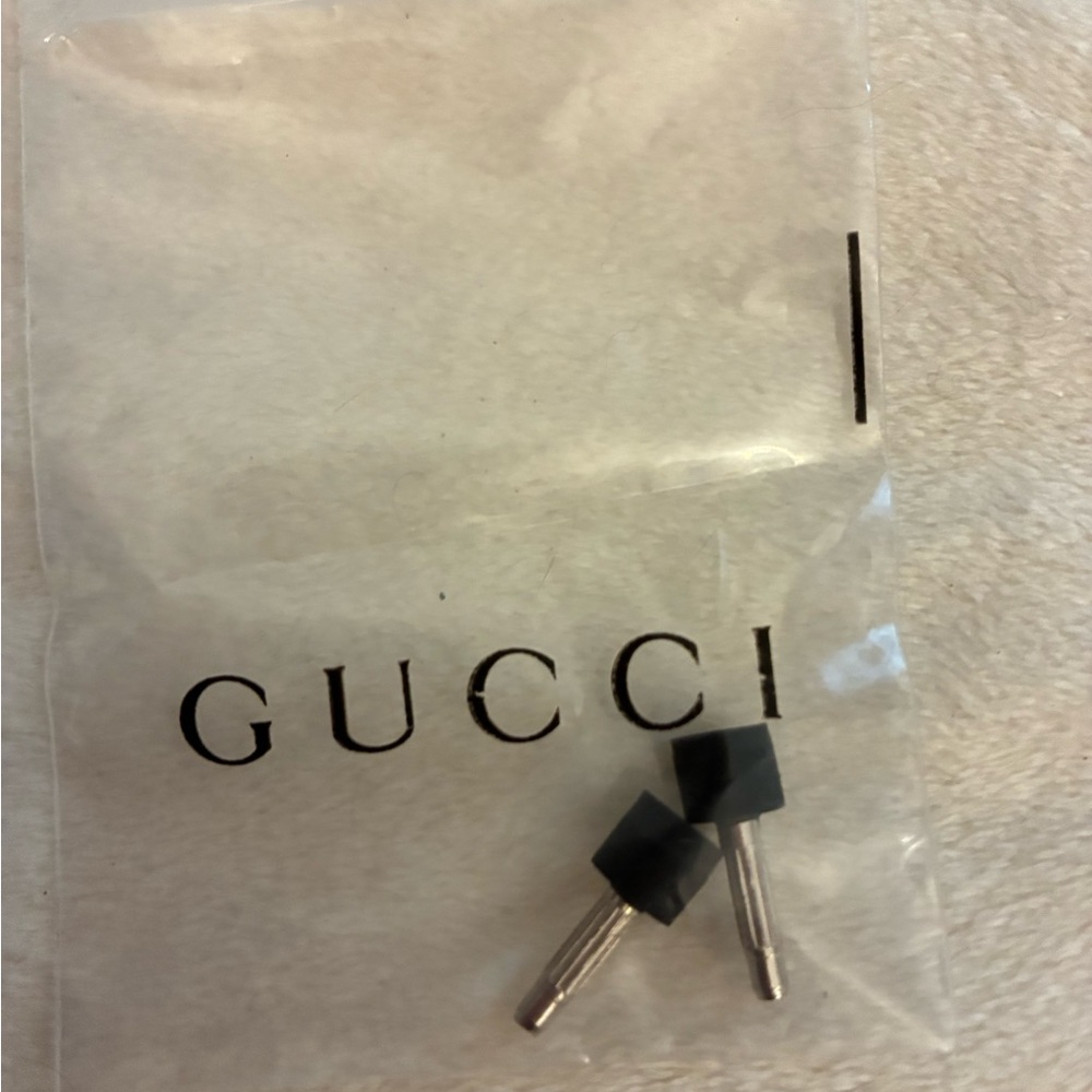 Elegant Gucci Black High Heel Gold Chain Detail and Ankle Strap. EUC. 7.5 - Picture 15 of 16